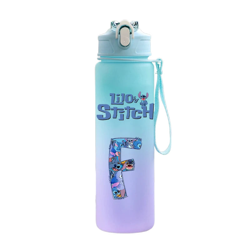 Garrafa de água com estampa de letras A-Z Lilo Stitch de 750ML, grande capacidade, portátil, desenho animado, anime, esporte ao ar livre, copo de água, presente para criança