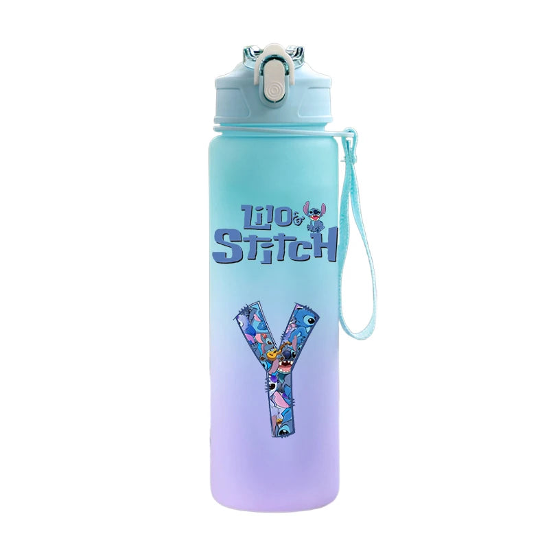 Garrafa de água com estampa de letras A-Z Lilo Stitch de 750ML, grande capacidade, portátil, desenho animado, anime, esporte ao ar livre, copo de água, presente para criança